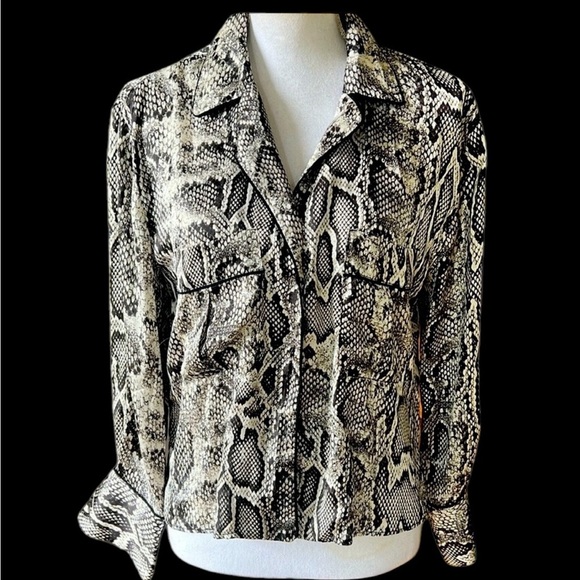 Zara ladies, snake print flowers, polyester, small, long sleeve button-down - Picture 1 of 12